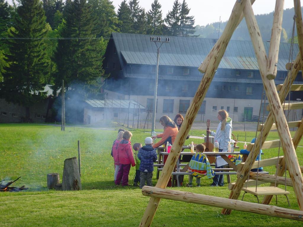 Na Zvonici Casa de hóspedes Paseky nad Jizerou Exterior foto